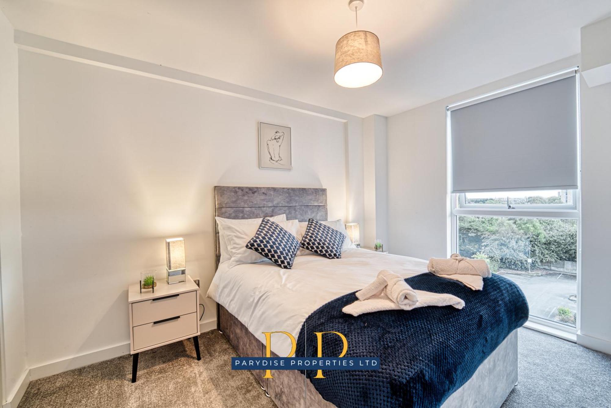 מנצ'סטר The Middlewood Plaza Suite - By Parydise Properties - Business Or Leisure Stays, Central Location, Sleeps 4, Salford מראה חיצוני תמונה